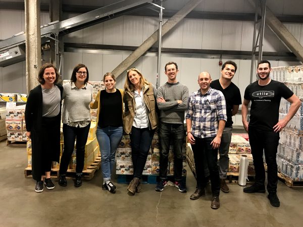 Utilians volunteer at The Greater Boston Food Bank