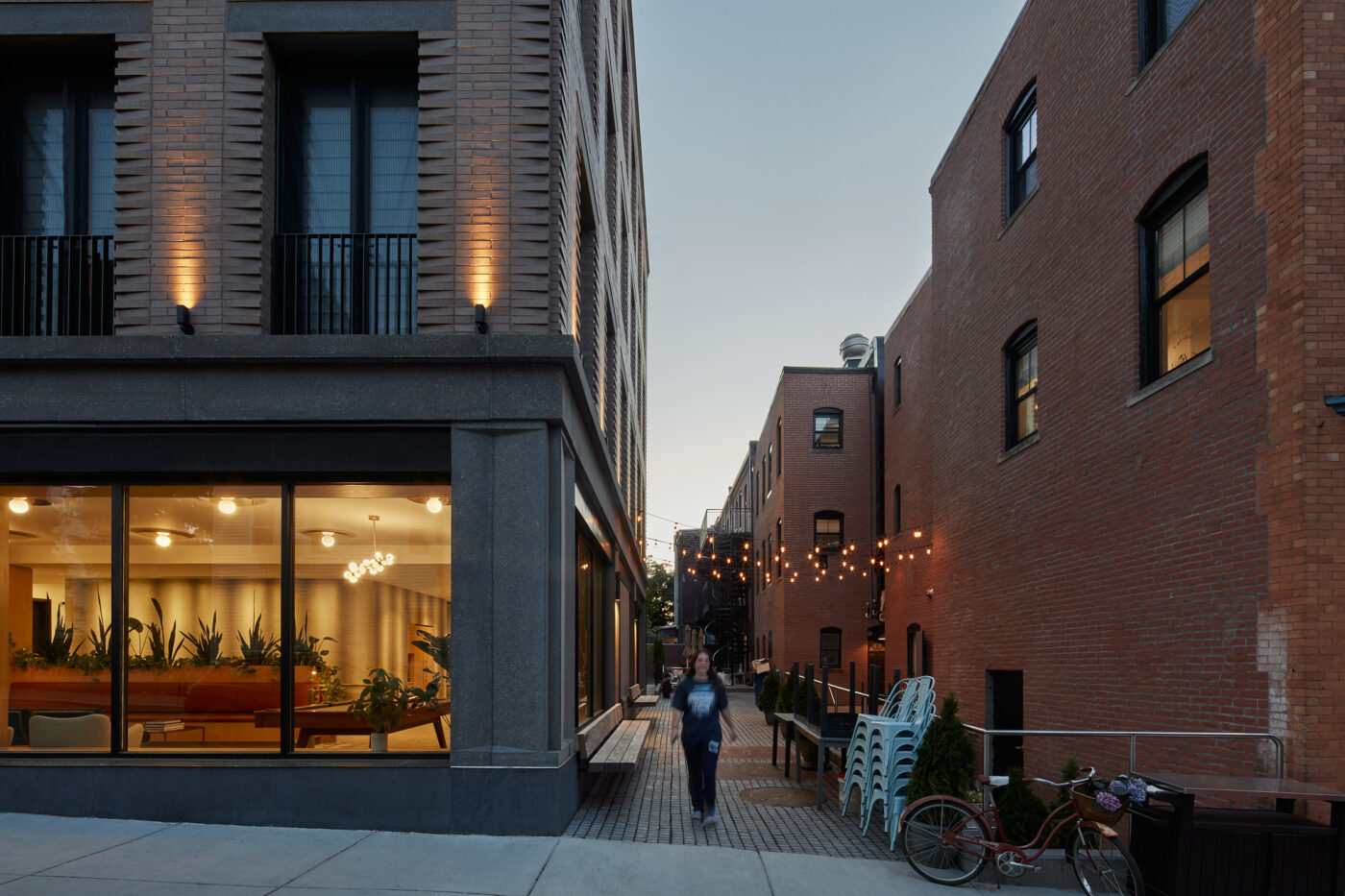 MESSINGER_061524-BurneySt_0O1A1646